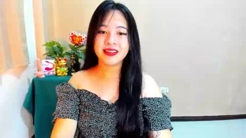 Snapshot of cutie_asianwoman chatting on 10.18.25 cutie_asianwoman online show from 10.18.25