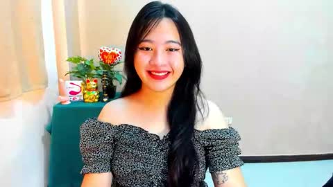 Snapshot of cutie_asianwoman chatting on 10.19.25 cutie_asianwoman online show from 10.19.25