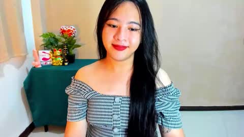 Snapshot of cutie_asianwoman chatting on 10.30.25 cutie_asianwoman online show from 10.30.25