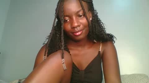 Snapshot of cutie_choco chatting on 11.16.25 cutie_choco online show from 11.16.25