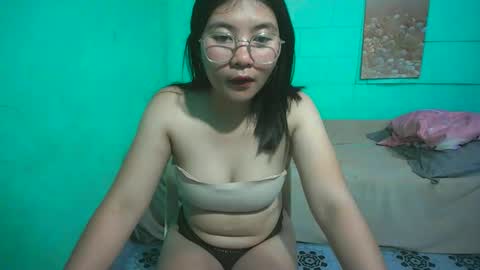 Snapshot of cutie_ethel chatting on 04.21.26 cutie_ethel online show from 04.21.26
