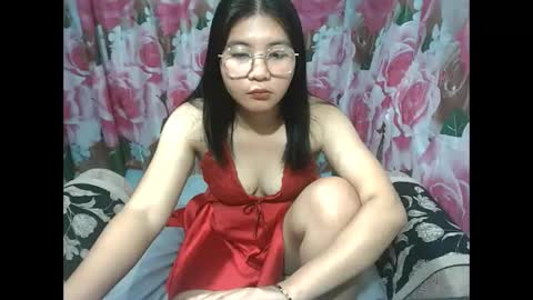 Snapshot of cutie_ethel chatting on 05.16.26 cutie_ethel online show from 05.16.26