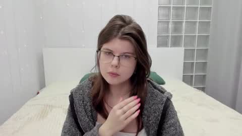 cutie_lory online show from 03.10.25