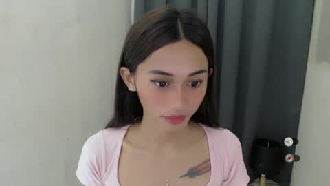 Snapshot of cutie_mitcha chatting on 02.07.25 cutie_mitcha online show from 02.07.25