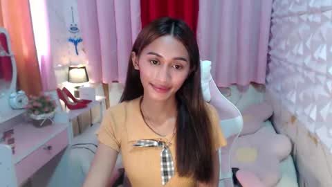 Snapshot of cutie_mitcha chatting on 09.25.25 cutie_mitcha online show from 09.25.25