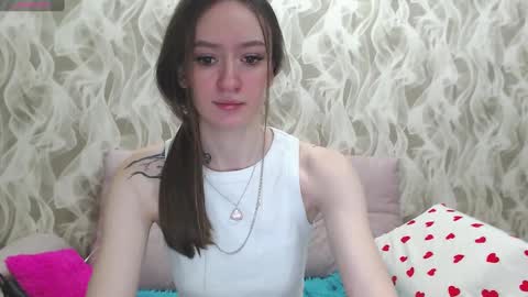 Snapshot of cutie_naughty_girl chatting on 02.25.25 Kate online show from 02.25.25
