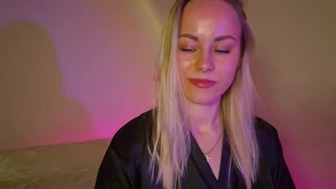 cutie_xoxo_ online show from 05.31.26