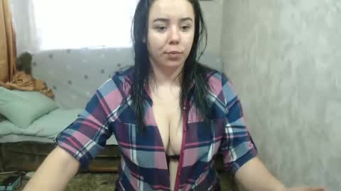 Snapshot of cutiemarine chatting on 05.01.26 cutiemarine online show from 05.01.26