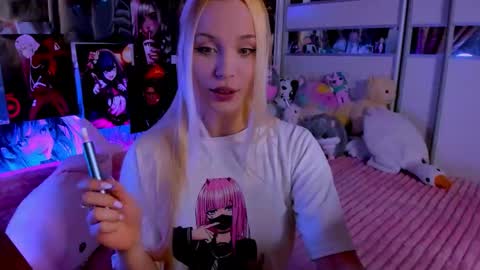 Nora online show from 03.25.26