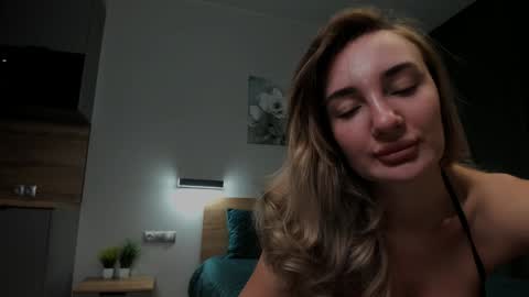 Snapshot of cuttiechloe chatting on 01.29.25 CuttieChloe online show from 01.29.25