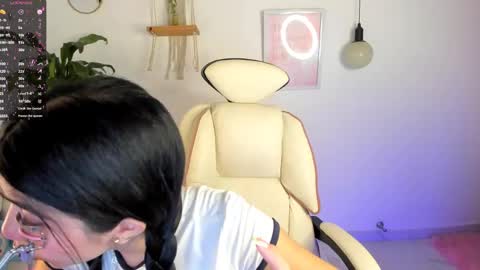 Liz online show from 04.07.26