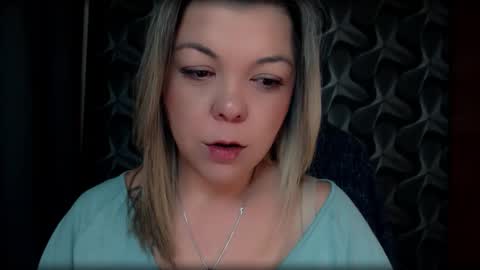 Snapshot of cyberdomme chatting on 01.15.26 Full time mean bitch. online show from 01.15.26