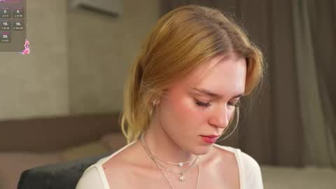 Snapshot of cyberheart_ chatting on 11.17.25 EMILY online show from 11.17.25