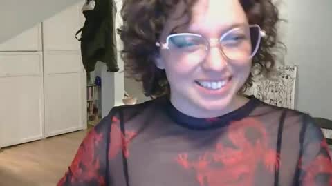 cyborgdyke online show from 12.05.25