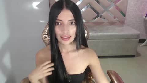 CINTIA ARAUJO online show from 10.01.25