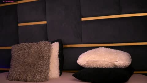 Ivy online show from 01.15.25