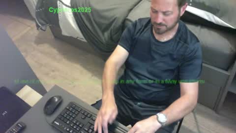 Snapshot of cypheros2025 chatting on 06.16.26 Chris online show from 06.16.26