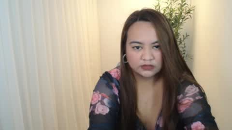 Snapshot of czarinna_ chatting on 06.06.26 Czarinna online show from 06.06.26