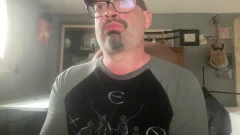 d4ddy858 online show from 04.01.26