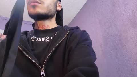 Snapshot of d4ni_king chatting on 12.02.25 d4ni_king online show from 12.02.25