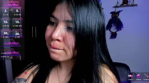 Snapshot of daahanna_ chatting on 01.12.25 Ailyn  online show from 01.12.25