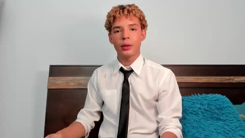 Snapshot of daark_eros chatting on 11.15.25 Dark Eros online show from 11.15.25