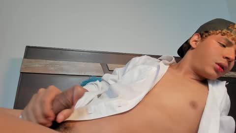 Snapshot of daark_eros chatting on 11.29.25 Dark Eros online show from 11.29.25