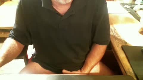 dabaatendae online show from 10.25.25