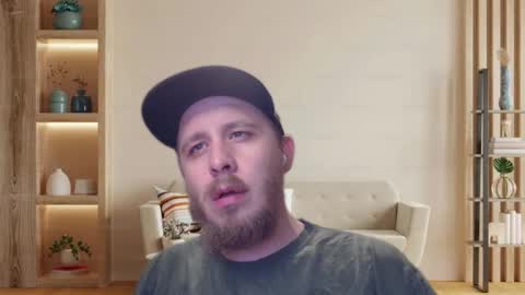 Snapshot of dabbydaddy25 chatting on 10.01.25 dabbydaddy25 online show from 10.01.25