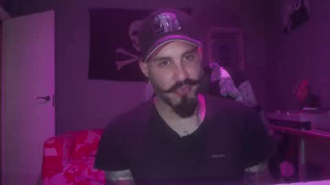 Snapshot of dabirdfree chatting on 04.29.26 Destroyer online show from 04.29.26