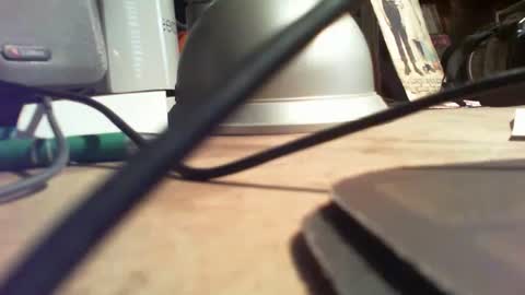 dacredleg online show from 10.08.25