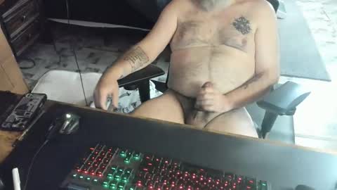 Daddy online show from 12.21.25
