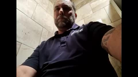 Snapshot of daddycock2462 chatting on 10.03.25 daddycock2462 online show from 10.03.25