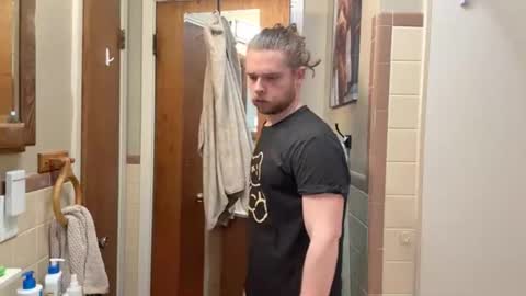 DaddydayDrinkz online show from 12.17.25