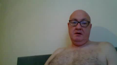 daddyhere4uall6 online show from 11.03.25