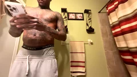 sexy tatted king bbc online show from 10.04.25