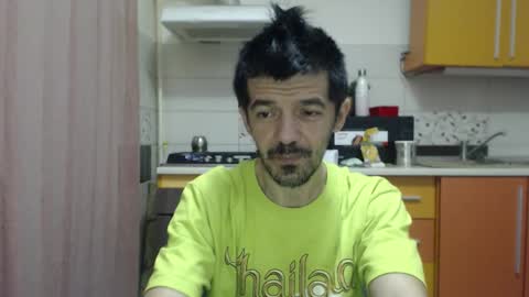 Snapshot of daddynextdoor86 chatting on 12.23.25 daddynextdoor86 online show from 12.23.25