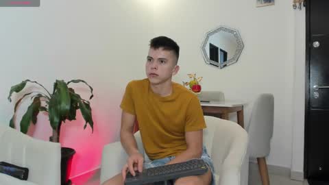 Snapshot of daddyrich4u chatting on 05.14.26 daddyrich4u online show from 05.14.26