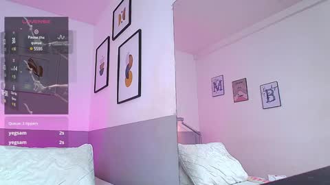 Snapshot of daddys_little_princesss chatting on 01.12.25 Antonella online show from 01.12.25