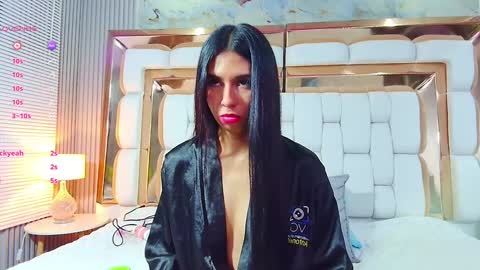 Snapshot of daddys_little_princesss chatting on 02.05.25 Antonella online show from 02.05.25