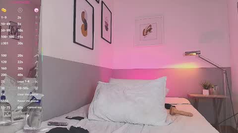 Snapshot of daddys_little_princesss chatting on 02.13.25 Antonella online show from 02.13.25