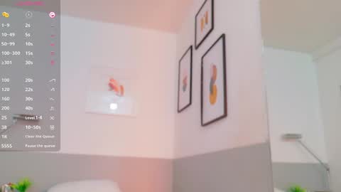 Snapshot of daddys_little_princesss chatting on 09.14.25 Antonella online show from 09.14.25