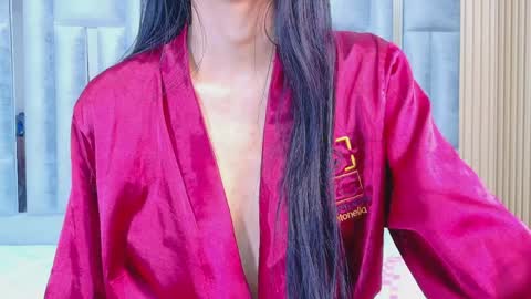 Antonella  online show from 04.04.26