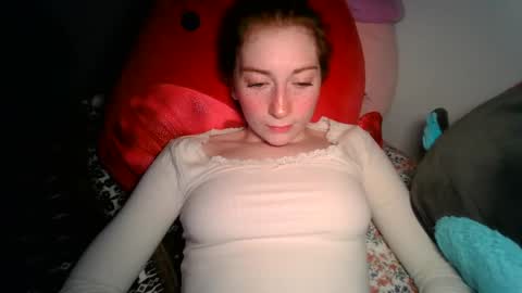 Snapshot of daddysdollhouse chatting on 12.20.24 Saoirse online show from 12.20.24