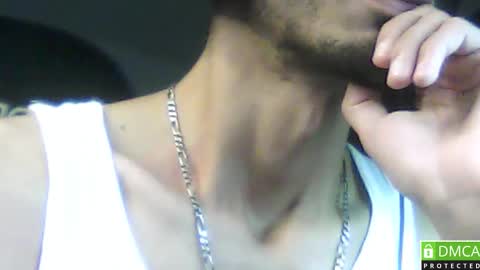 Snapshot of daddyselim chatting on 11.05.25 the alpha online show from 11.05.25