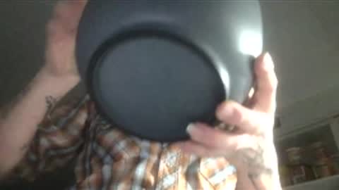 Snapshot of daddyshytbyrd chatting on 03.08.26 Daddyshytbyrd online show from 03.08.26