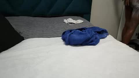 Snapshot of daddyslittleebony chatting on 11.18.25 daddyslittleebony online show from 11.18.25