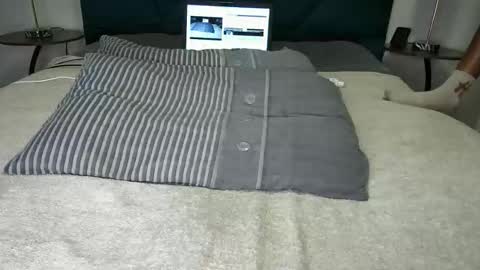 Snapshot of daddyslittleebony chatting on 11.24.25 daddyslittleebony online show from 11.24.25