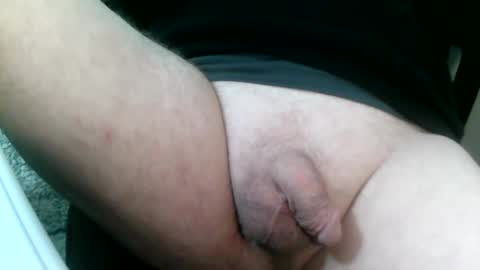 Snapshot of daddysmalls_55 chatting on 12.23.24 daddysmalls online show from 12.23.24