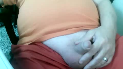 Snapshot of daddysmalls_55 chatting on 01.04.25 daddysmalls online show from 01.04.25